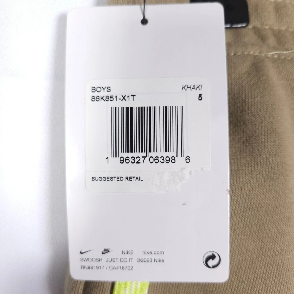 NWT Nike Khaki Cotton‎ Blend Athletic Shorts Boys Small 4-5 Years 21-24x4